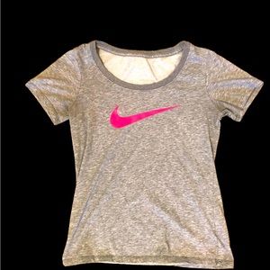 Nike T-shirt